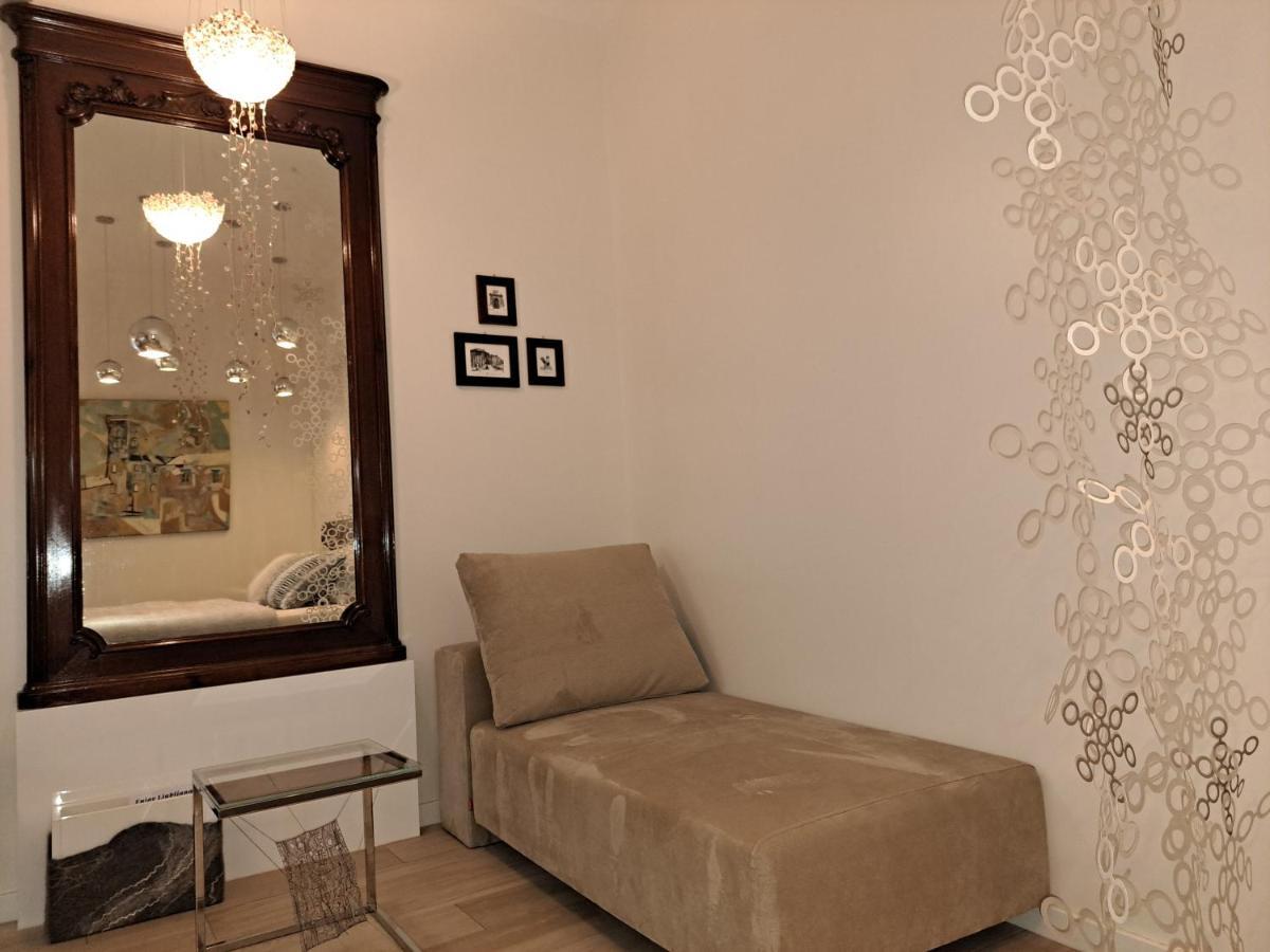 Appartamento Slovenian Art Story Lubiana Esterno foto